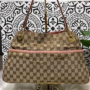 (MT111) Authentic GUCCI Eclipse Shoulder Bag